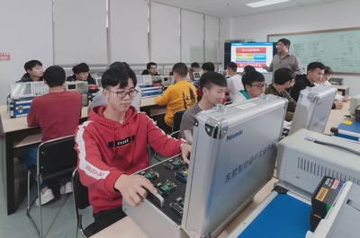就業率超94%，華為工程師來當老師，成都東軟單招第一年，請別錯過教育科技與技術開發